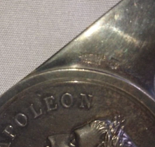 Monnaie D'argent Grecque Romaine Ancienne Visage De L'empereur Ou Du