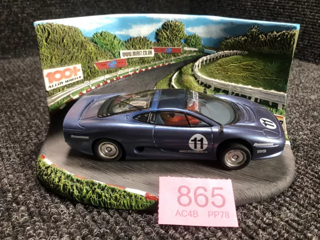 SCALEXTRIC BLUE JAGUAR XJ220 Working Lights 11 Racing Livery BT 865 29.95 PicClick UK