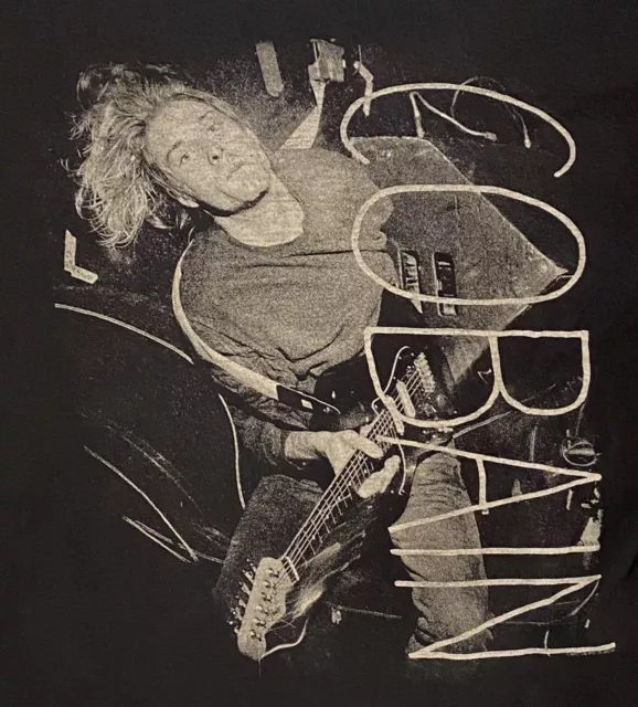 Mens/‘Kurt Cobain (Nirvana)’/SOFT Band Tee/Graphic Tee/Sz XL/DM For Deals