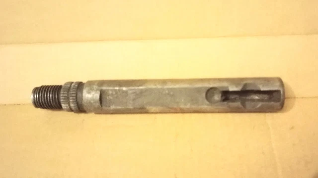 1984-1989 Corvette C4 Steering Column Top Shaft GM 7829047