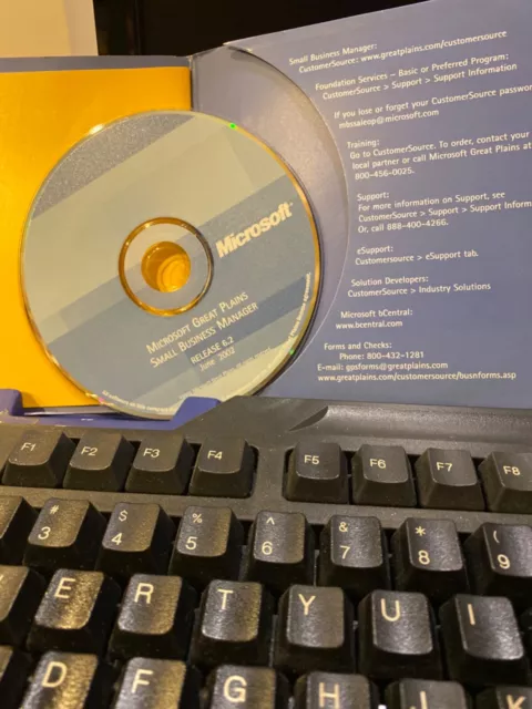 NEW AUTHENTIC Microsoft Small Business Manager 6.2. Financials, Payroll, Etc