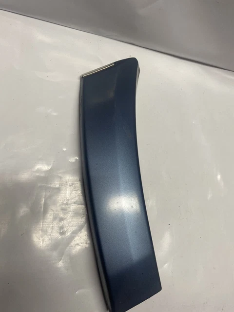 Mercedes-Benz W124 Body Moulding Trim Clip Clamp Bracket A0069883078 Genuine