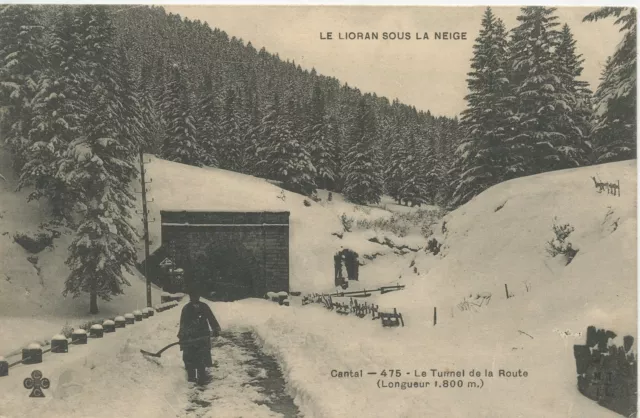 Carte Postale / Le Lioran Sous La Neige Le Tunnel De La Route