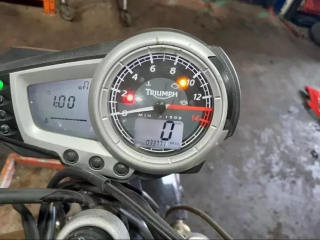 Triumph Street Triple 675 2009 Instrument Cluster