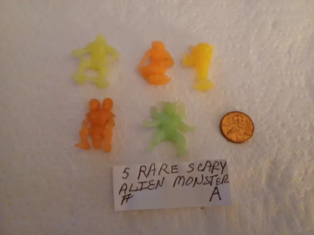 Vintage Gumball/Vending Rare Glow-In-Dark Scary Alien/Monster Toys Lot Of 5 A