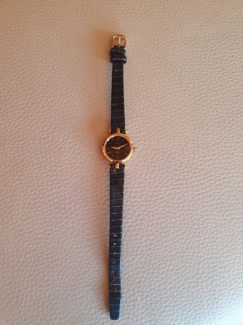 Gucci 2000l ladies watch hot sale