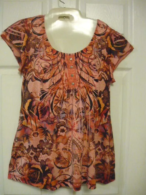 Ladies Size Medium Blouse Top, Angel Sleeve, Laser Cutting, Button Front Detail