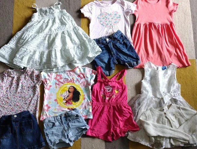 Pacchetto estivo per ragazze 3-4 anni 3 abiti, 3 top, tuta, 2 pantaloncini e gonna