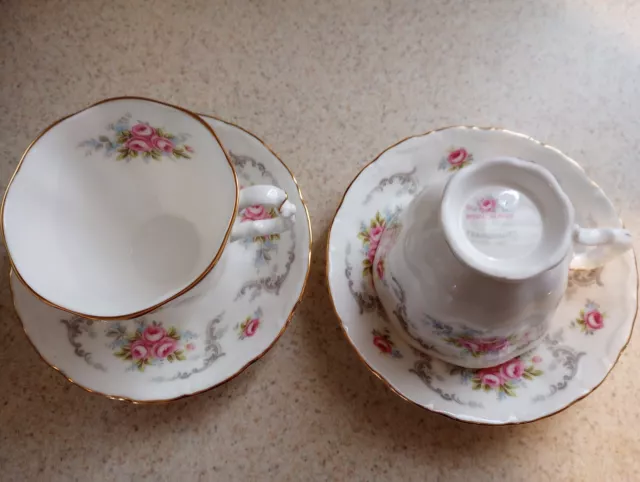 Royal Albert Tranquility 2 Tea Cups and Saucers, Fine Bone China, England, EUC 3