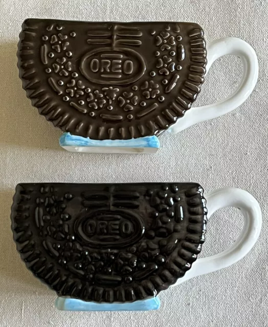 Vintage Pair of The Nabisco Classics Collection OREO Cookie Figural 3" Mugs