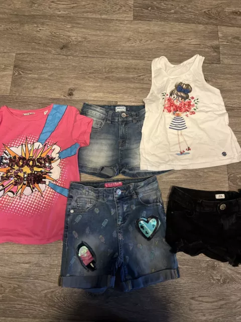 GIRLS AGE 7-8 YEARS CLOTHES BUNDLE  Guess Mayoral River Island T-shirts Shorts