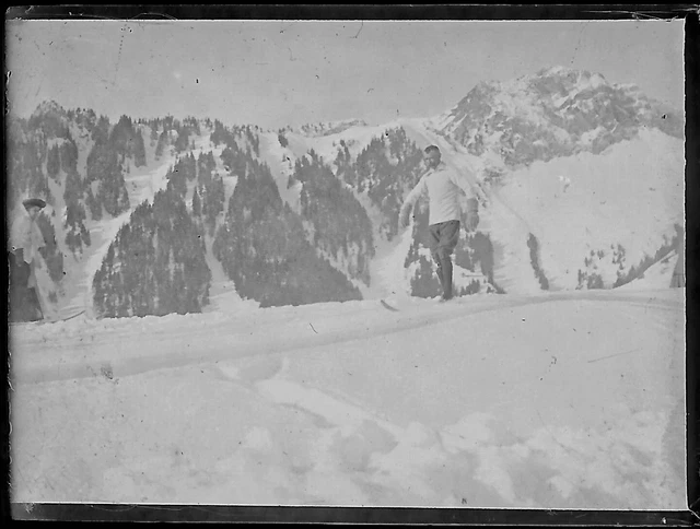 Antique Black & White Negative Photo Glass Plate 4x6cm Ski Mountain Snow