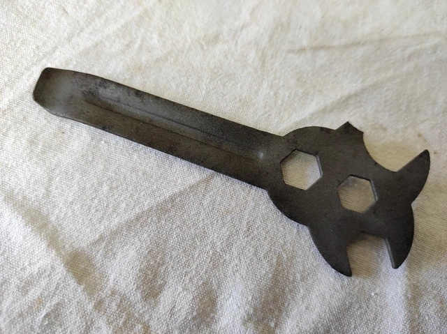 Ancienne Clé De Vélo 'LE PLUS VITE' Modèle AFA Déposé - 11,5x5 Cm - Vintage
