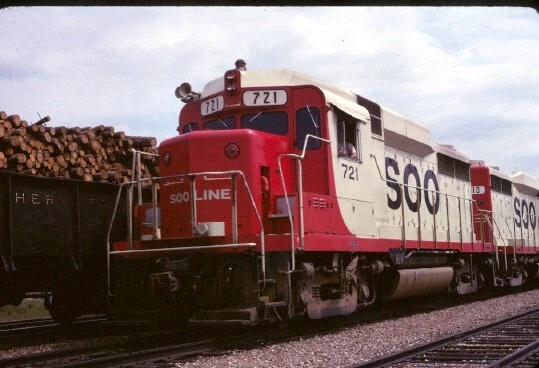 Soo 721 Gp-35 Junction City Wi (Soo Line) Original Slide 08-66 T19-6
