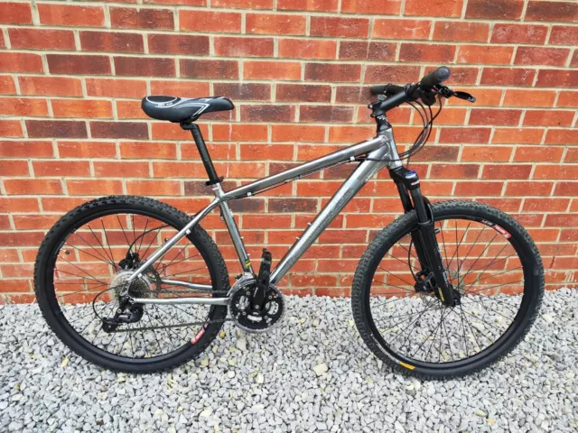 PINNACLE PEAK 3.0 Mountain Bike 26 Medium Frame Hydraulic Amazing Condition MTB 0.99 PicClick UK