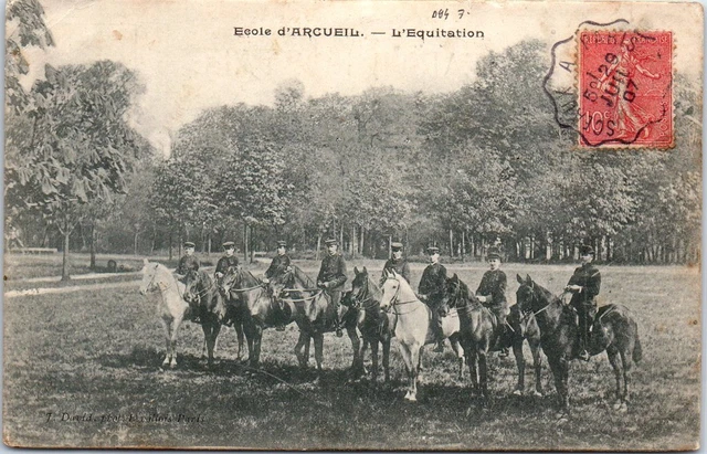 94 ARCUEIL - l'ecole, le�on d'equitation