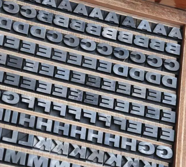 fette Bleischrift 14mm Bleisatz Buchdruck Alphabet  Bleilettern Lettern ABC
