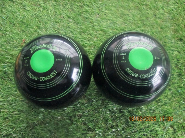 PAIR OF HENSELITE CROWN CONQUEST DE LUXE CROWN GREEN BOWLS BIAS 2 FULL
