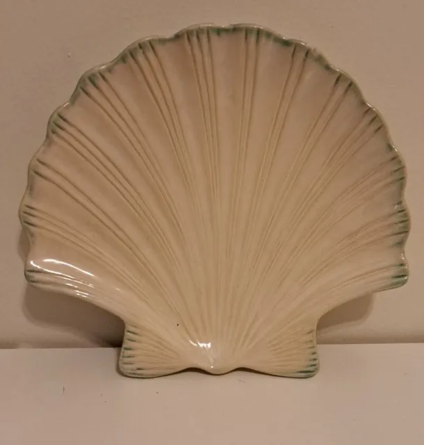 Shoreline Collection Home Studio Ceramic 10"Shell Dinner Plate Dish