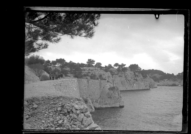Portrait famille paysage mer falaise Toulon - Ancien négatif photo verre plaque