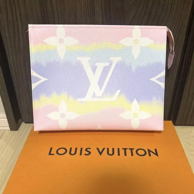 Louis Vuitton Toiletry 26 Escale Pastel Pochette With Strap & Encasement