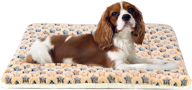 "Cozy and Stylish Dog Bed Crate Pad - Perfect for Large, Medium, and Small Dogs