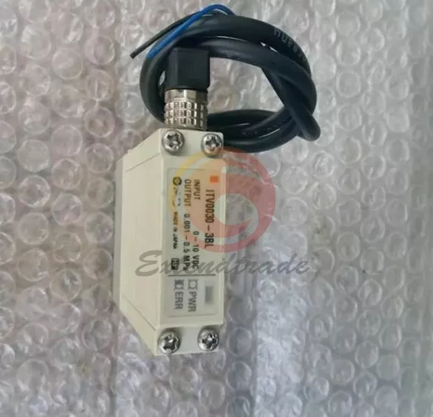 Una valvola proporzionale SMC ITV0030-3BL usata