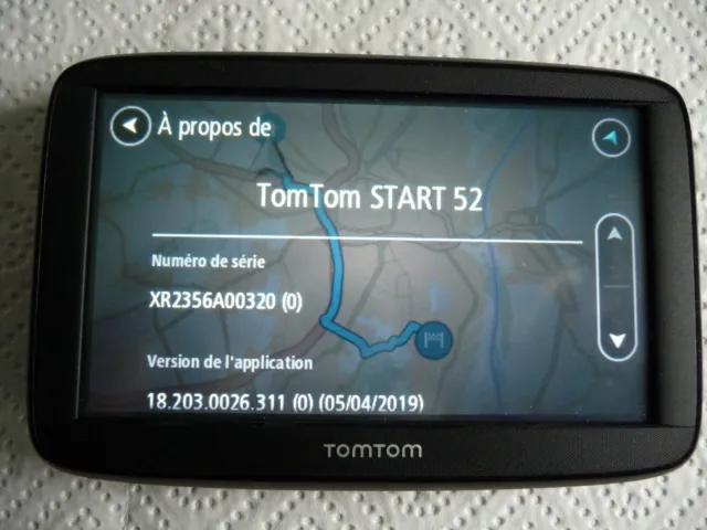 GPS voiture TomTom start 52