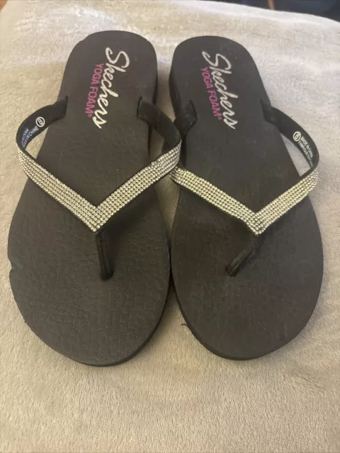 Ladies Skechers Yoga Foam Diamanté Flip Flop Sandals Size 5