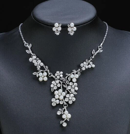 Set Pendant Jewelry Betsey Johnson Rhinestone Charm art flower earring necklace