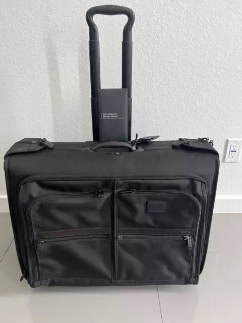 Tumi 22035DH Luggage Alpha Wheeled Garment Bag Black MINT 20”x 25.25”X 14.25”