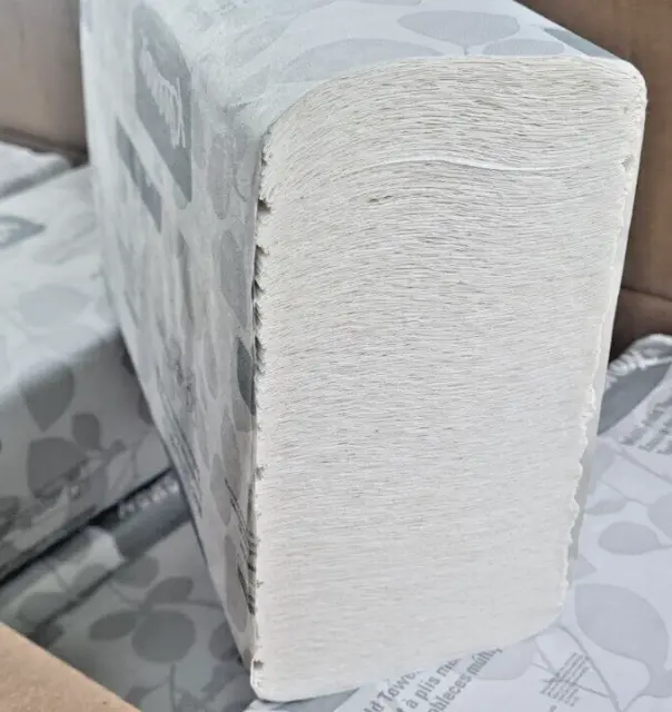 Kleenex Box 0189040 Multifunktion Papiertücher 8x150 Blatt