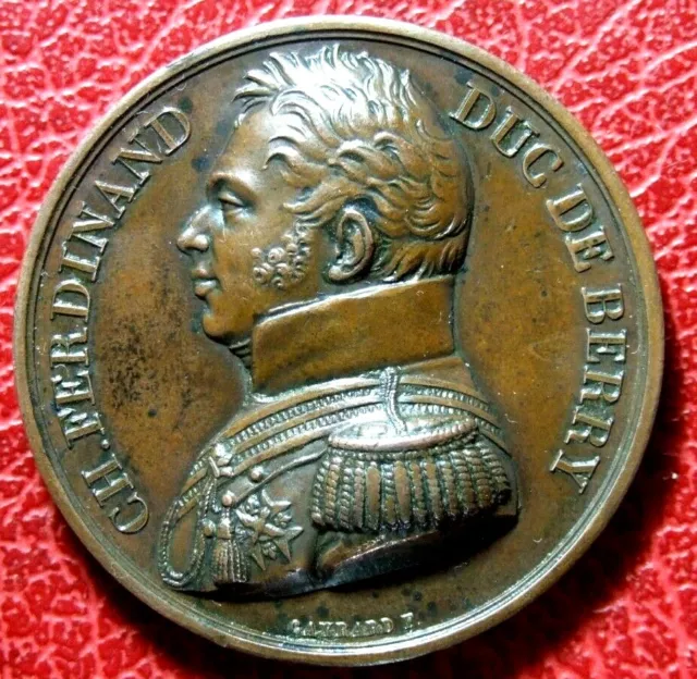 Duc de Berry depot of the heart in Rosny 1820 Paris medal by CAQUÉ F