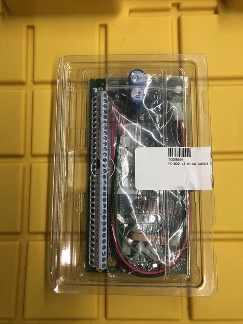 Lot Of 3 DSC Alarm Panel power series 70008623 PC1832 V4.60 AUS UA503 REV. 05