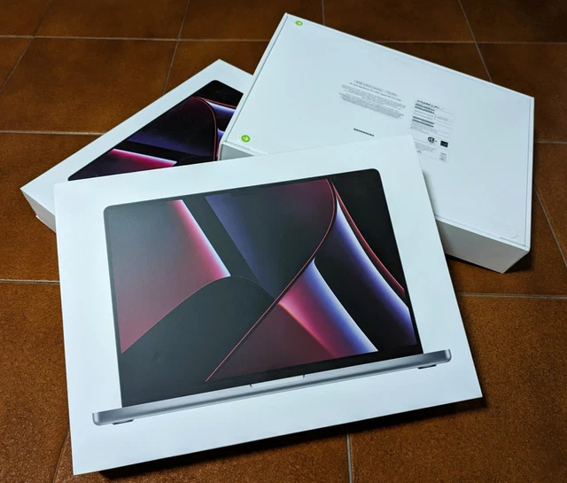 Apple MacBook Pro 16" 2023 M2 Pro 1TB Ssd Chip 12-Core New Ship Fast to Europe