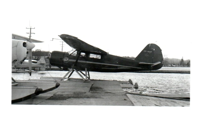 Stinson Reliant Gull Wing Airplane VTG Photograph 5x3.5" CF-HVP Pontoon in Water
