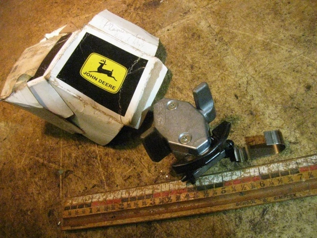 John Deere AA38393 Planter Vacuum Meter Flex Coupler Drive
