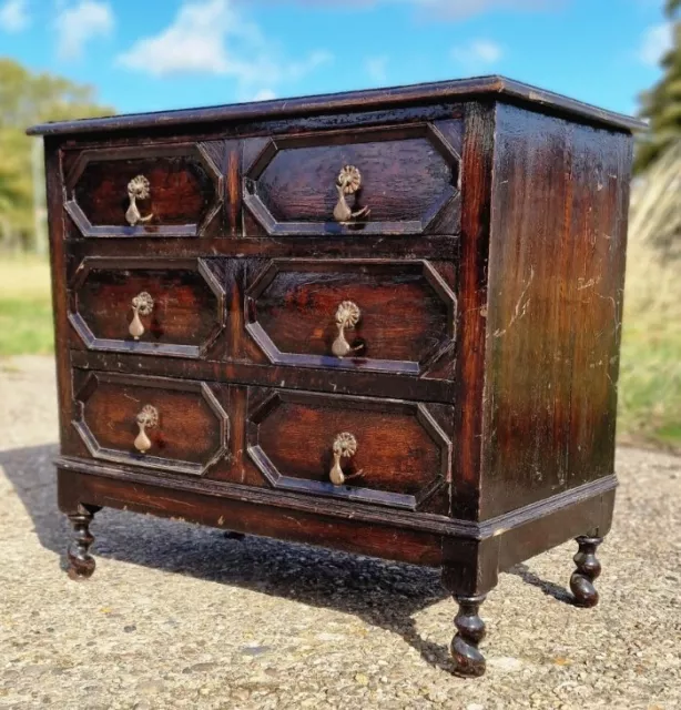 Antique Wooden Oak Chest Of Drawers - William And Mary Style - 17th Century