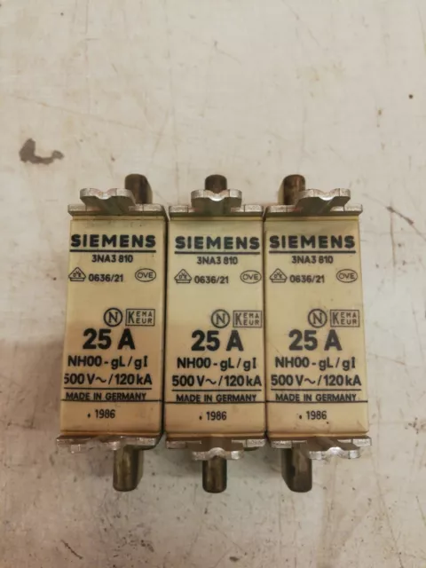 Lot de 3 Fusible BS88 à pattes centrées Siemens 25A, taille 000, gG NH 500V