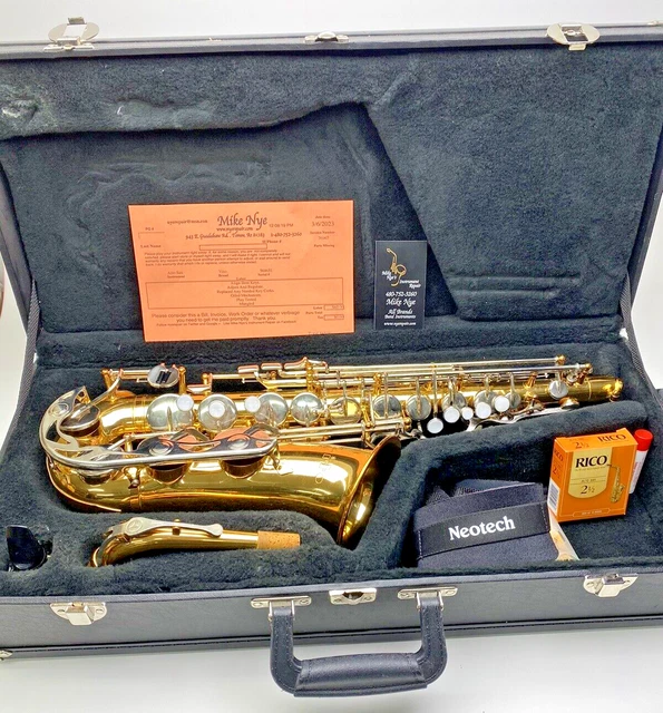 VITO LEBLANC ALTO saxophone. 564651. Case Included. Overhauled. 699.