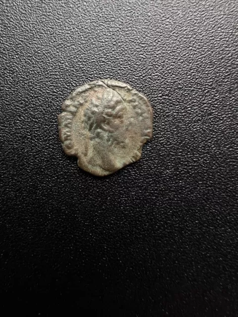 Roman denarius Commodus 179-192 AD #32