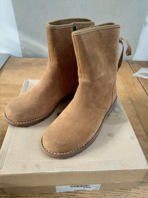 paire de chaussure femme bottines UGG taille 36 maron