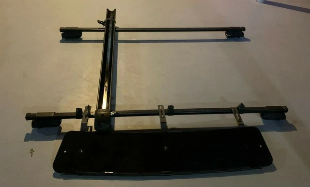 Complete Thule Crossroad Bike Rack - 450 Foot Pack, fairing, tray, 58" load bars