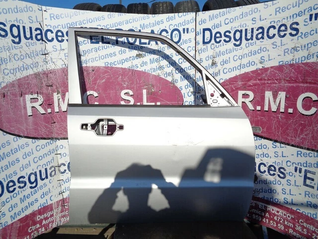 MR388007 | Phare Avant MITSUBISHI PAJERO 2000-2003 Gauche