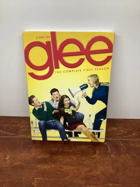 Glee: Season 1 - DVD - VERY GOOD CONDITION