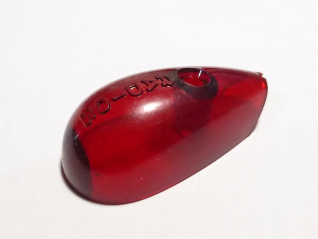 Ets Mauger - Cabochon de feu arrière Motobécane Type CADY