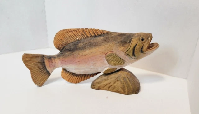 Wood Small Mouth Bass Fish Figure Statue Desk Mantle Home Decor