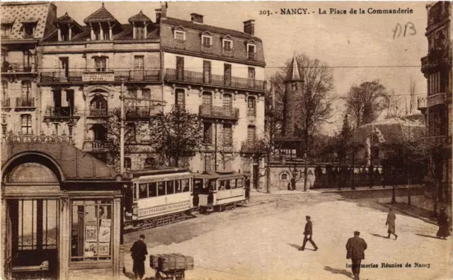 CPA NANCY La Place de la Commanderie (680609)
