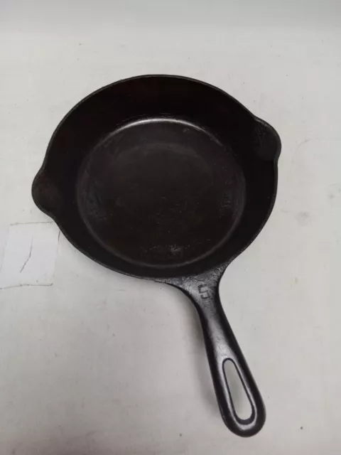 Vintage Griswold Erie Pa #5 Cast Iron Skillet Frying Pan No.724 A