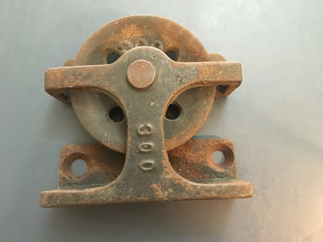 Antique Vintage Heavy Cast Iron Pulley Excellent Condition & Patina Steampunk